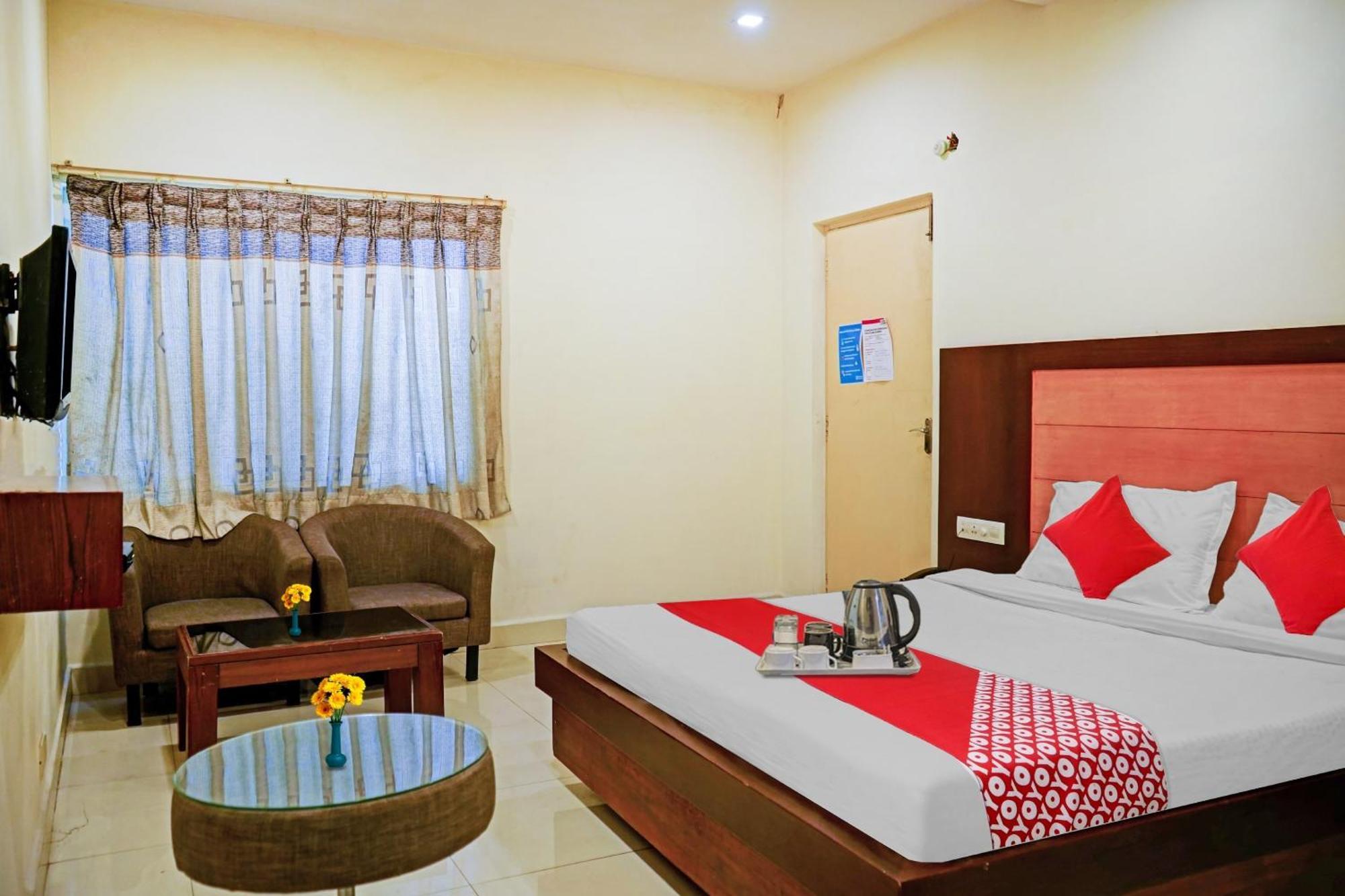 Hotel O Swapna Vijayawada Bagian luar foto